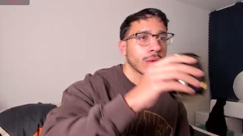 Snapshot of marco_jay chatting on 06.29.26 marco_jay online show from 06.29.26
