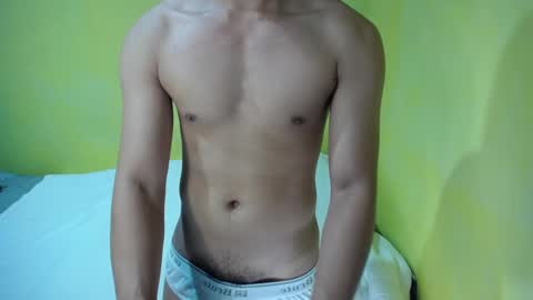 marco_xx69 online show from 02.05.25