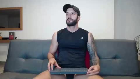 Snapshot of marcoandpolo01 chatting on 02.12.25 Marco Polo online show from 02.12.25