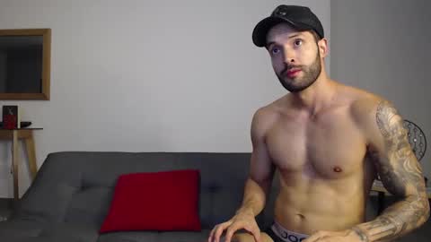 Snapshot of marcoandpolo01 chatting on 02.24.25 Marco Polo online show from 02.24.25