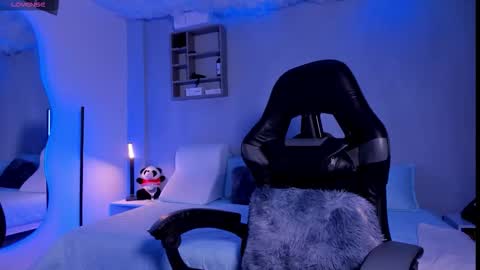 Snapshot of marcosullivan_ chatting on 10.20.25 Marco Sullivan online show from 10.20.25