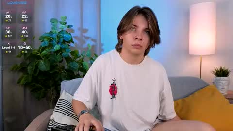 Snapshot of marcus_euphoria chatting on 09.21.25 Marcus online show from 09.21.25