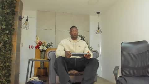 Snapshot of marcusblack_ chatting on 08.03.26 Marcusssss online show from 08.03.26