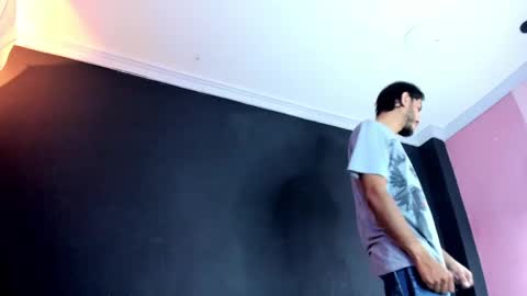 Snapshot of marcusgrayy chatting on 04.05.26 Marcus online show from 04.05.26