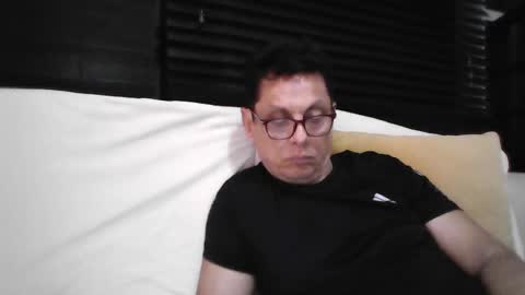 Snapshot of marcuskelvin chatting on 10.07.25 Marcus online show from 10.07.25