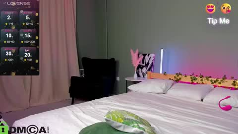 Margaret Clark online show from 12.12.24