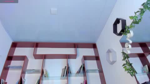 Margarita Zaa online show from 04.16.26