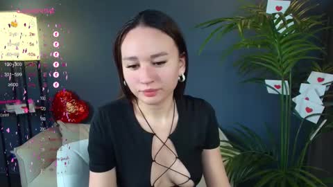 Snapshot of margeritirell chatting on 02.15.25 Margo online show from 02.15.25