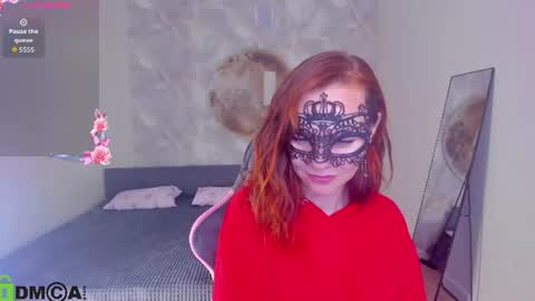 Margo Kellly online show from 07.10.26