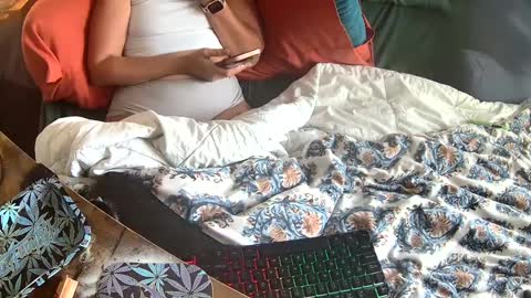 Snapshot of margolane chatting on 09.14.25 Elle online show from 09.14.25