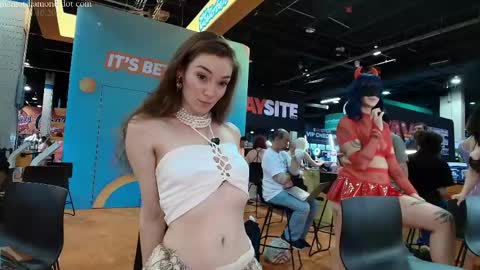   online show from 04.12.26