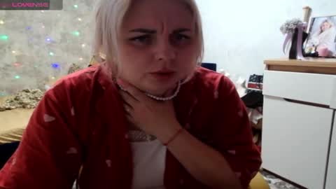 Mari online show from 02.08.25