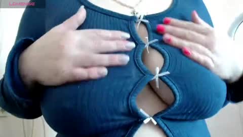 Mari online show from 04.14.26