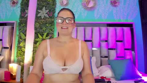 Mari online show from 05.31.26