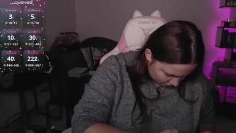 mari moore online show from 10.06.25