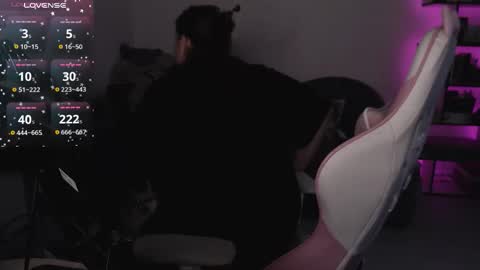 mari moore online show from 10.24.25