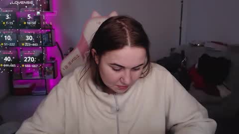 mari moore online show from 12.23.25