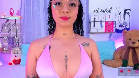 Mari Sweett  online show from 12.01.25