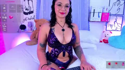 Snapshot of mari_sweett chatting on 05.28.26 Mari Sweett online show from 05.28.26