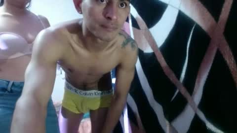 Snapshot of maria_and_angel17 chatting on 12.28.24 Mara and ngel online show from 12.28.24