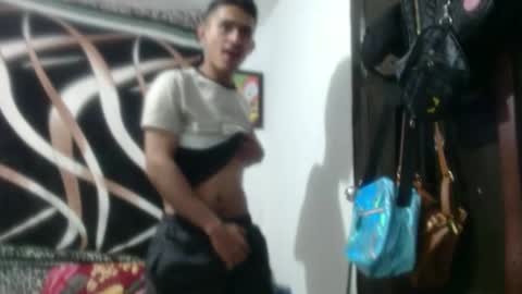 Snapshot of maria_and_angel17 chatting on 12.29.24 Mara and ngel online show from 12.29.24