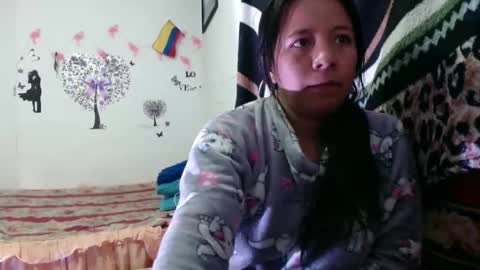 Snapshot of maria_and_angel17 chatting on 01.20.25 Mara and ngel online show from 01.20.25