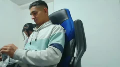 Snapshot of maria_and_angel17 chatting on 02.04.25 Mara and ngel online show from 02.04.25