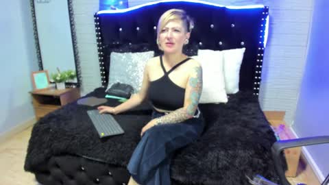 Snapshot of maria_fernandaxxx_ chatting on 12.03.24 Maria fernanda online show from 12.03.24