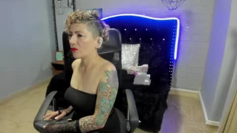 Snapshot of maria_fernandaxxx_ chatting on 12.11.24 Maria fernanda online show from 12.11.24
