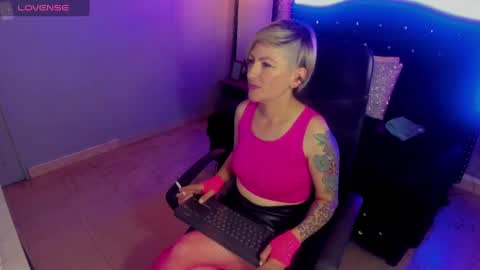 Snapshot of maria_fernandaxxx_ chatting on 01.04.25 Maria fernanda online show from 01.04.25