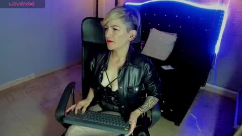 Snapshot of maria_fernandaxxx_ chatting on 01.24.25 Maria fernanda online show from 01.24.25