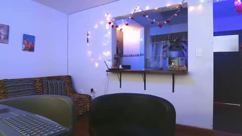 Snapshot of maria_fernandaxxx_ chatting on 02.20.25 Maria fernanda online show from 02.20.25
