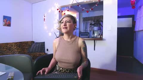 Snapshot of maria_fernandaxxx_ chatting on 02.23.25 Maria fernanda online show from 02.23.25