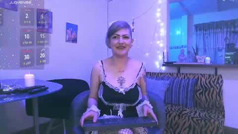 Snapshot of maria_fernandaxxx_ chatting on 09.09.25 Maria fernanda online show from 09.09.25