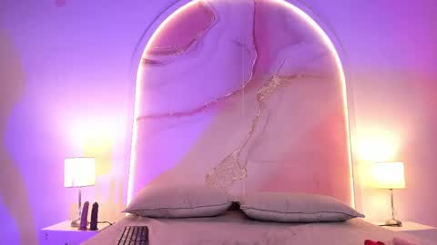 Maria  online show from 04.18.26