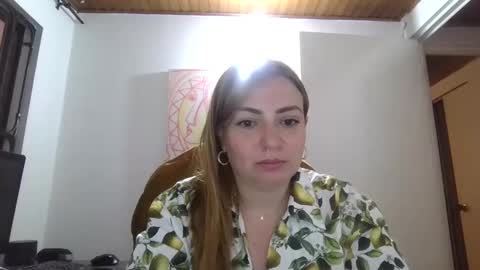 maria_juliana8 online show from 01.14.25