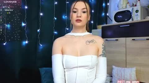 Snapshot of maria_shy_lii chatting on 12.29.24 maria_shy_lii online show from 12.29.24