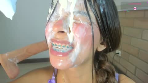 Snapshot of maria_sofii chatting on 12.24.24 S O F I A model independent online show from 12.24.24