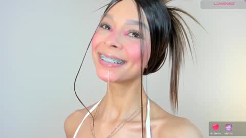 Snapshot of maria_sofii chatting on 01.23.25 S O F I A model independent online show from 01.23.25