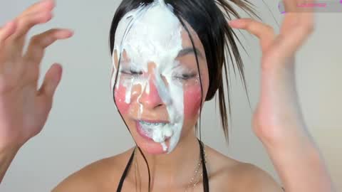 Snapshot of maria_sofii chatting on 01.27.25 S O F I A model independent online show from 01.27.25