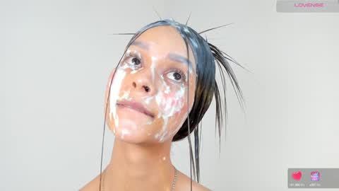 Snapshot of maria_sofii chatting on 01.29.25 S O F I A model independent online show from 01.29.25