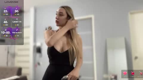 Sopia Nicart online show from 01.07.26