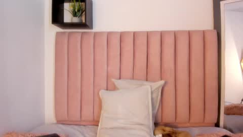 mariaa__fernanda online show from 04.14.26