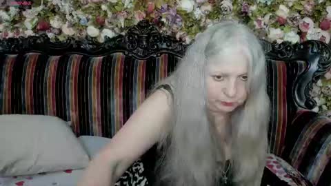 Snapshot of mariabelladonna chatting on 07.08.26 Maria online show from 07.08.26