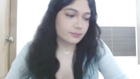 Snapshot of mariabril77 chatting on 10.16.25 Call me Mara online show from 10.16.25