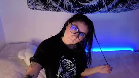 Snapshot of mariagh_ chatting on 06.27.26 Maria online show from 06.27.26