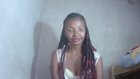 Snapshot of mariah586 chatting on 09.19.25 Maria online show from 09.19.25