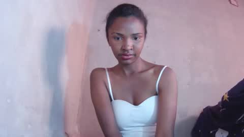 Snapshot of mariah586 chatting on 09.26.25 Maria online show from 09.26.25