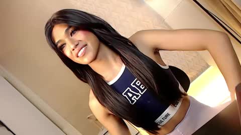 Snapshot of mariah_clara chatting on 02.23.25 mariah_clara online show from 02.23.25