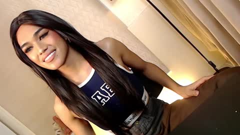 Snapshot of mariah_clara chatting on 02.26.25 mariah_clara online show from 02.26.25
